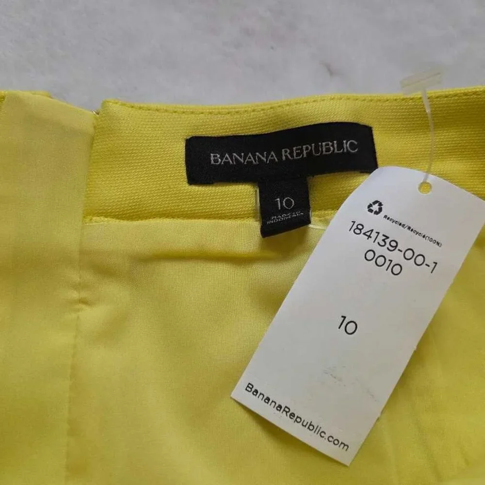 New 10 Banana Republic scalloped mini skirt in Lively Chartreuse - Picture 5 of 11
